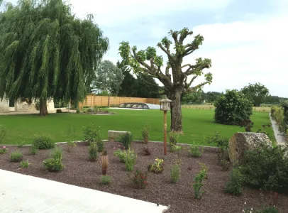création de jardin à Benais près de Bourgueil en Indre-et-Loire 37